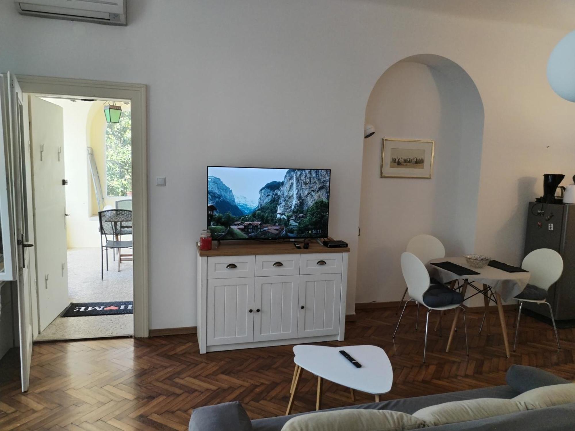 Apartman Marko Lovran Exteriör bild